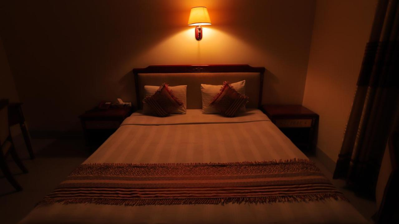 Hotel Metro International Sylhet Ngoại thất bức ảnh