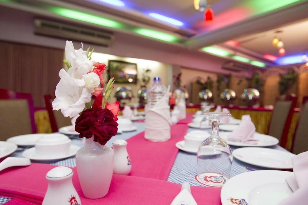 Hotel Metro International Sylhet Ngoại thất bức ảnh