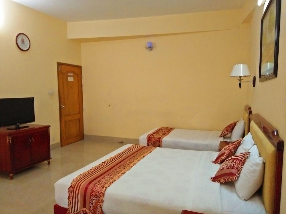 Hotel Metro International Sylhet Ngoại thất bức ảnh